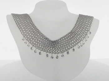 NEC1033 18k White Gold Diamond Necklace