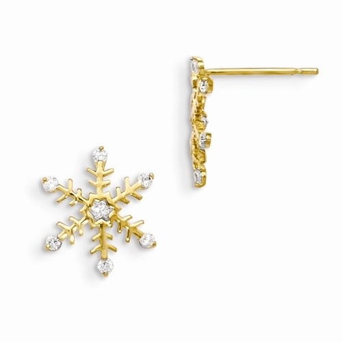 Snowflake Earring with sparkling Diamond Essence melee in the center and around. 0.10 ct.t.w. set in 14K Solid Gold.