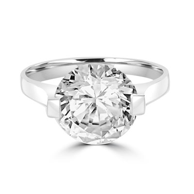 sterling silver ring with 4 cts. round Diamond