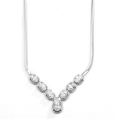 Classic combination of Diamond Essence Oval cut and Pear cut stones set White Gold. Necklace suitable for  any occasion.