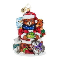 Santa Bear and his brood of forest buddies seem close-knit and quite content. Just goes to show that the holidays with loved ones are much better spent.