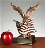 10" American Flag and Eagle Statue – Figurine
