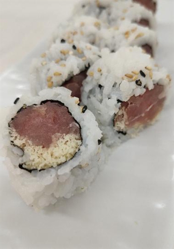 TK Sushi Spicy Tuna Roll