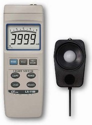 LX-1108-CC / Wide Range Lux & Ft-cd Meter with Calibration Certificate